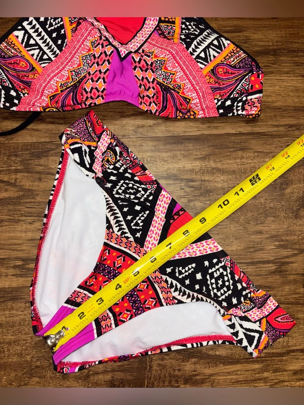 Kenneth Cole Bikini Size Small